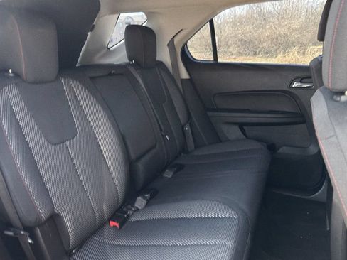 Used 2017 Chevrolet Equinox LS FWD image 23