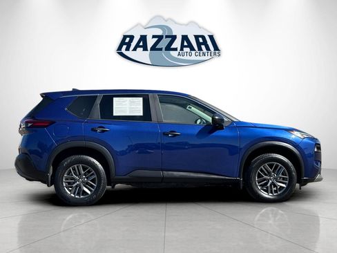 Used 2023 Nissan Rogue S FWD image 2