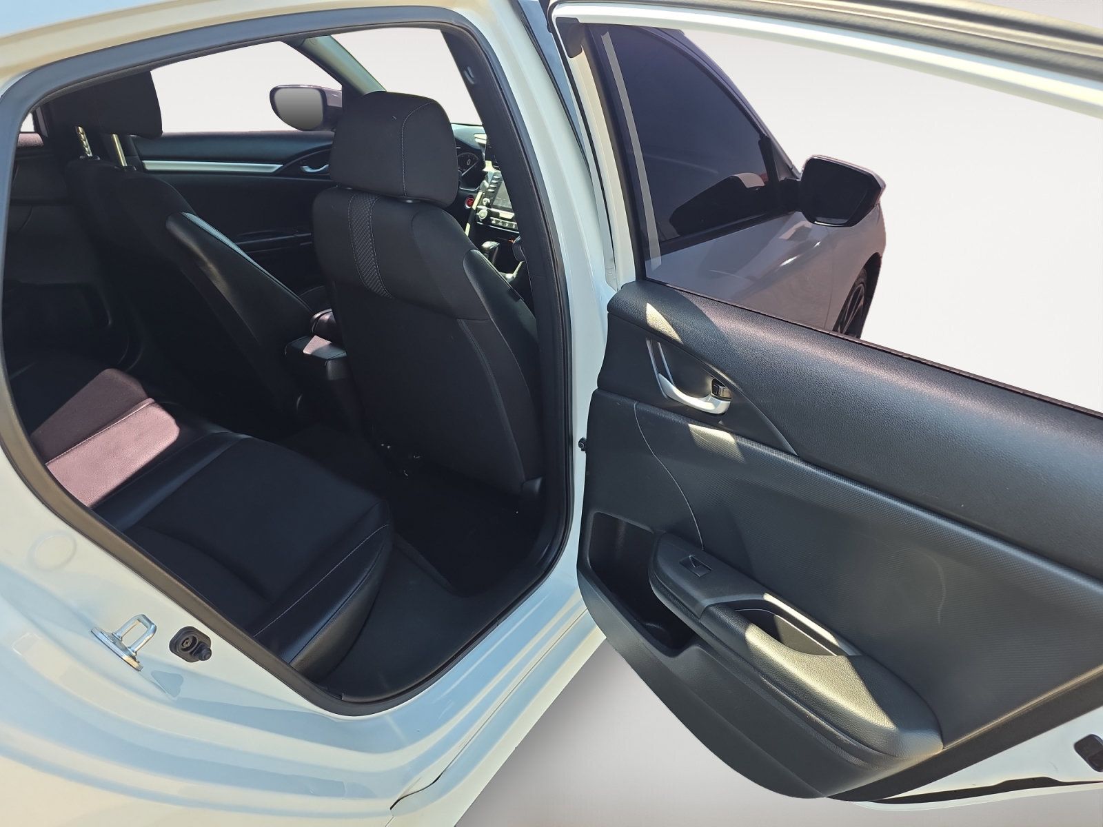 Used 2021 Honda Civic Sport image 12