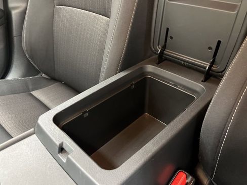 Used 2024 Nissan Altima 2.5 S FWD image 27