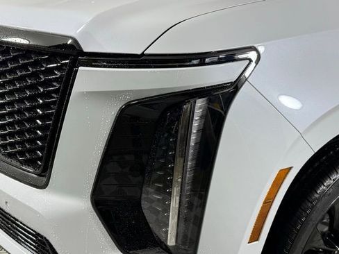 New 2026 Cadillac Escalade Platinum Sport w/ LPO, ONYX Package AWD/4WD image 12