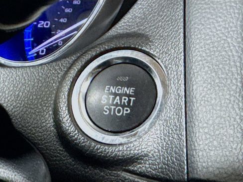 Used 2016 Subaru Outback 2.5i Limited image 19