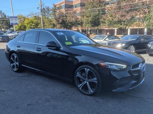 Used 2022 Mercedes-Benz C 300 Sedan w/ Exclusive Trim Package image 5