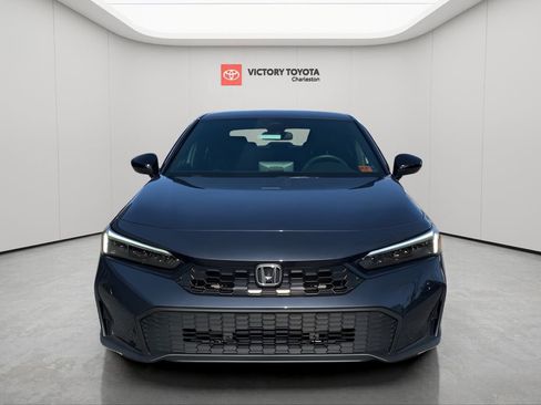 Used 2025 Honda Civic Sport image 9