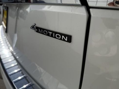 New 2025 Volkswagen Atlas SEL Premium R-Line image 13