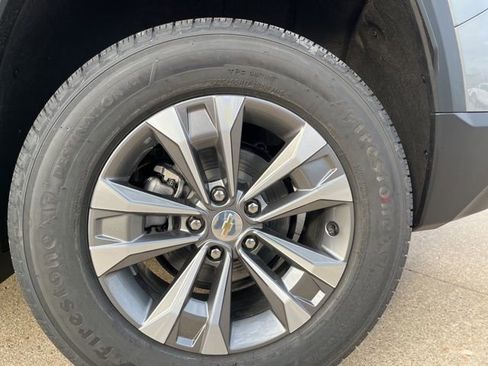 New 2026 Chevrolet Equinox LT image 26