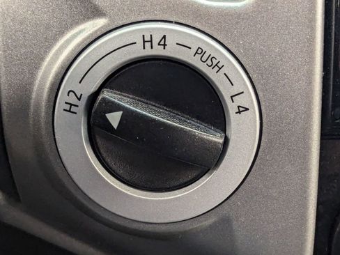 Used 2015 Toyota Tacoma 4x4 Double Cab image 24