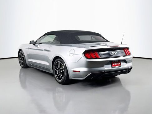 Used 2020 Ford Mustang Premium RWD image 4