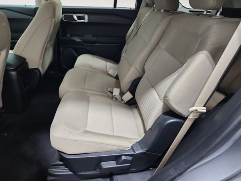 Used 2024 Ford Explorer 4WD image 14