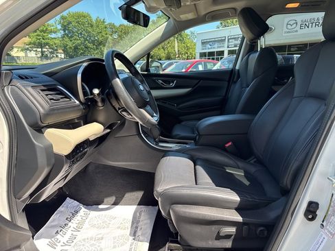 Certified 2022 Subaru Ascent Limited w/ Technology Package image 23