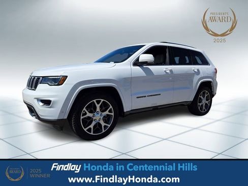 Used 2018 Jeep Grand Cherokee Limited image 1