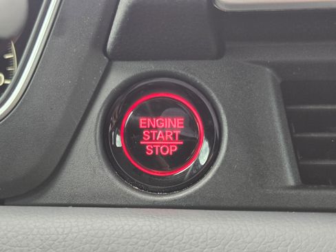 Certified 2024 Honda Pilot EX-L image 17