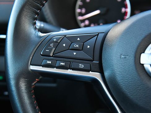 Used 2024 Nissan Sentra SR image 27