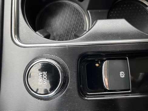 Used 2020 Lincoln Corsair Reserve w/ Equipment Group 201A image 35