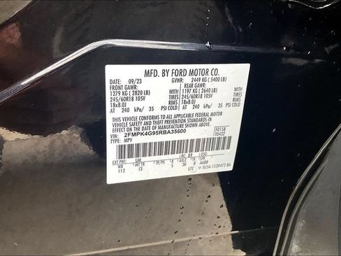 Used 2024 Ford Edge SE AWD/4WD image 18