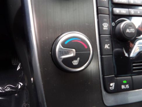 Used 2015 Volvo S60 T5 Premier image 28