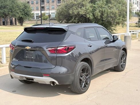 Used 2022 Chevrolet Blazer LT FWD image 4