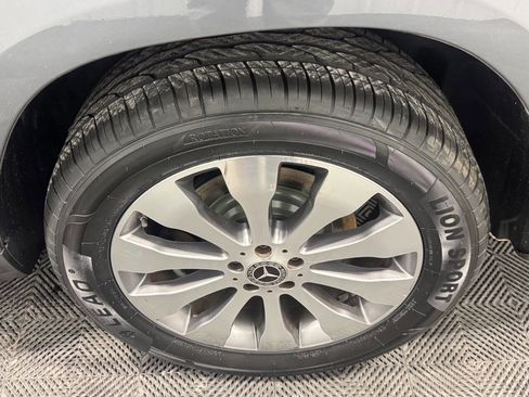 Used 2018 Mercedes-Benz GLS 450 4MATIC image 59