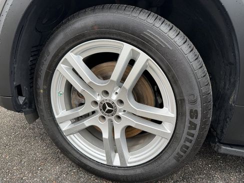 Used 2022 Mercedes-Benz GLB 250 4MATIC image 29