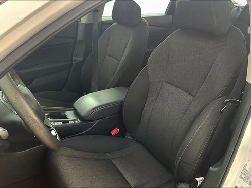 Used 2023 Honda Accord EX image 15