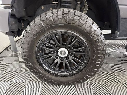 Used 2022 Ford F250 Lariat w/ Black Appearance Package AWD/4WD image 9