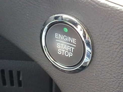 Used 2022 Ford Edge SE AWD/4WD image 22