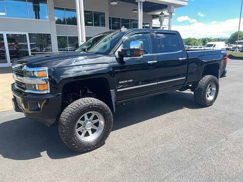 Used 2017 Chevrolet Silverado 3500 LTZ AWD/4WD image 1