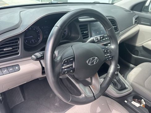 Used 2019 Hyundai Elantra Value Edition image 7