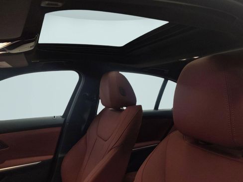 Used 2026 BMW 330i Sedan w/ Premium Package image 14