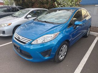 Used 2013 Ford Fiesta SE video 1