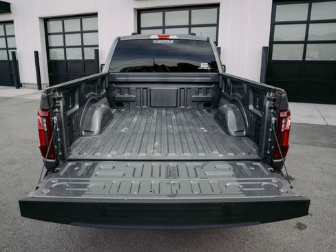 Used 2025 Ford F150 XL w/ Equipment Group 103A High image 9