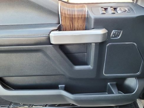 Used 2020 Ford F150 Lariat w/ Equipment Group 502A Luxury image 22