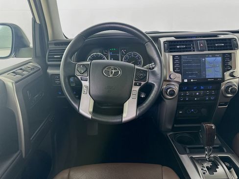 Used 2024 Toyota 4Runner Limited AWD/4WD image 15