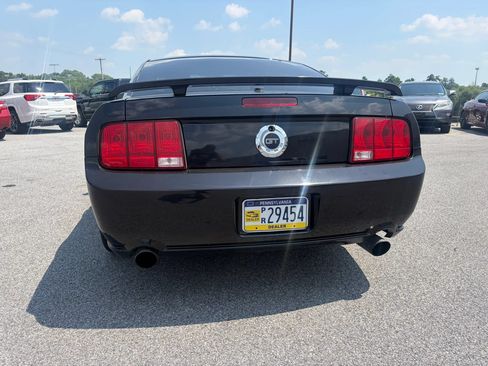 Used 2009 Ford Mustang GT RWD image 14