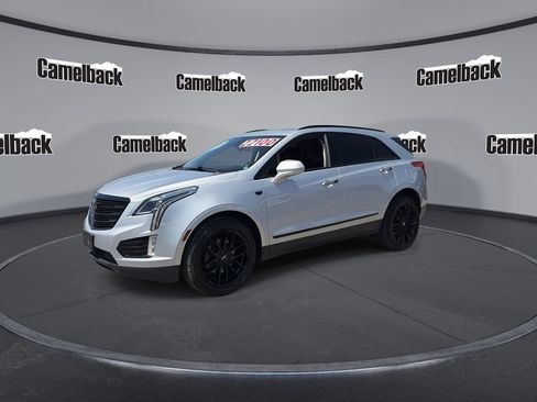 Used 2017 Cadillac XT5 Premium Luxury AWD/4WD image 3