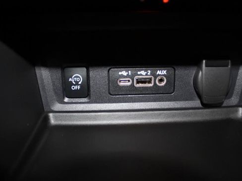 Used 2024 Nissan Sentra SV image 22