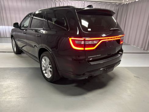 Used 2024 Dodge Durango GT image 5