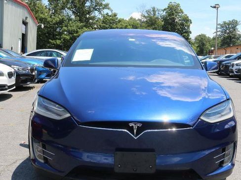 Used 2016 Tesla Model X Performance AWD/4WD image 2