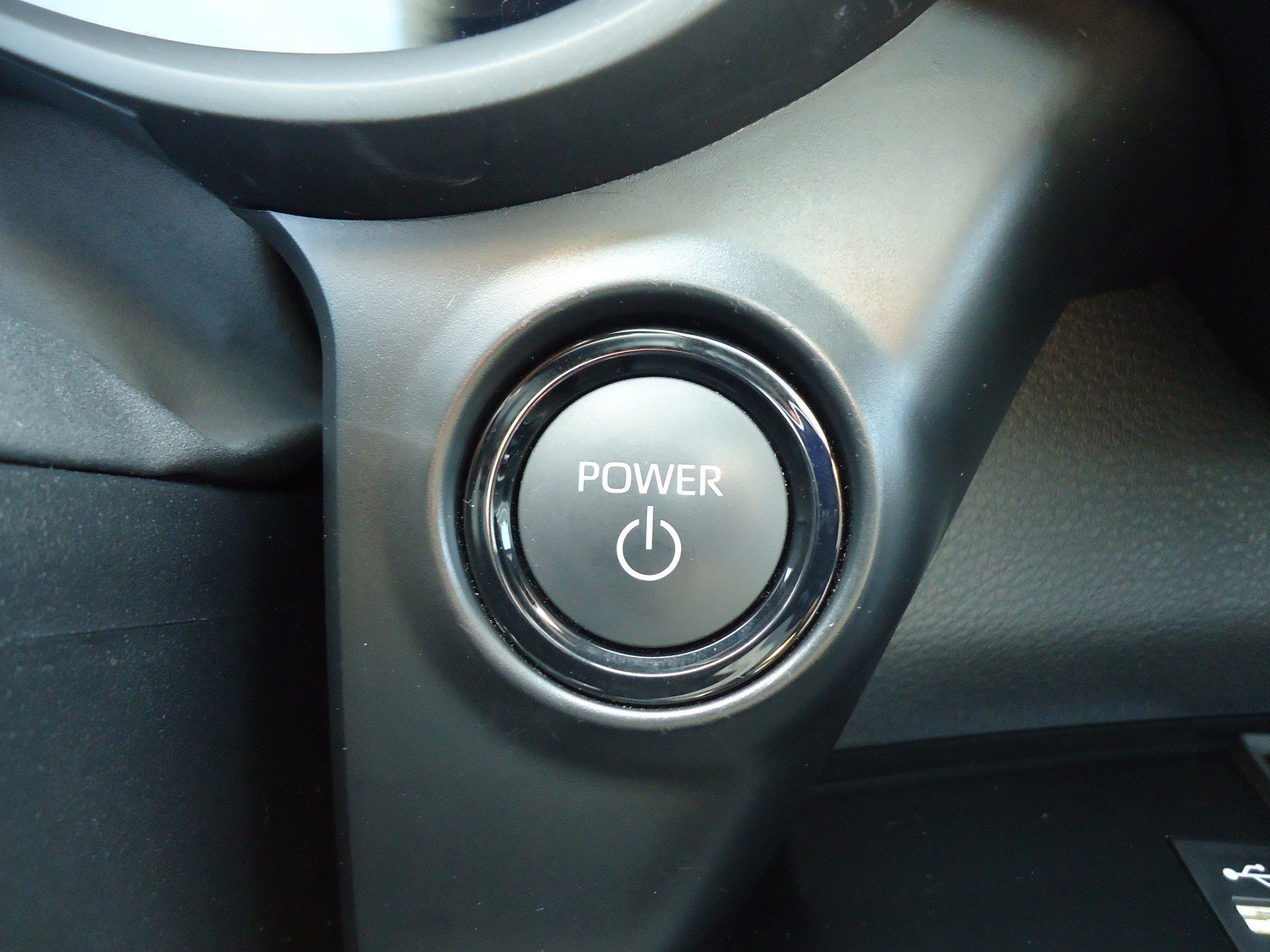 Used 2025 Toyota Sienna XLE Woodland Edition AWD/4WD image 22