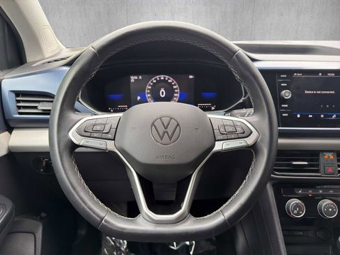 Used 2023 Volkswagen Taos SE AWD/4WD image 11
