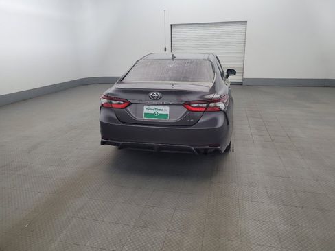 Used 2021 Toyota Camry LE w/ Convenience Package FWD image 7