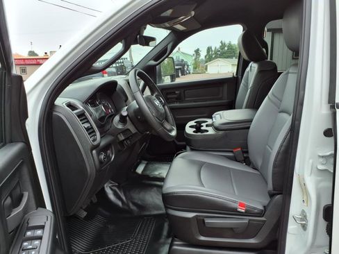 Used 2025 RAM 2500 Tradesman image 10