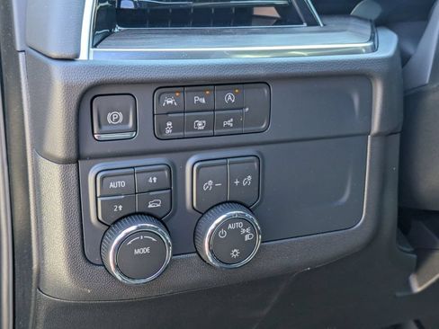 New 2026 Chevrolet Tahoe LS w/ LS Custom Edition AWD/4WD image 12