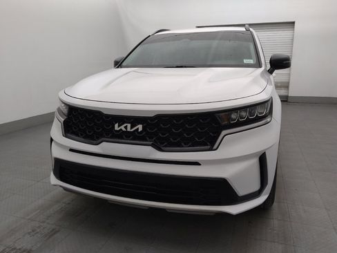 Used 2022 Kia Sorento S FWD image 15