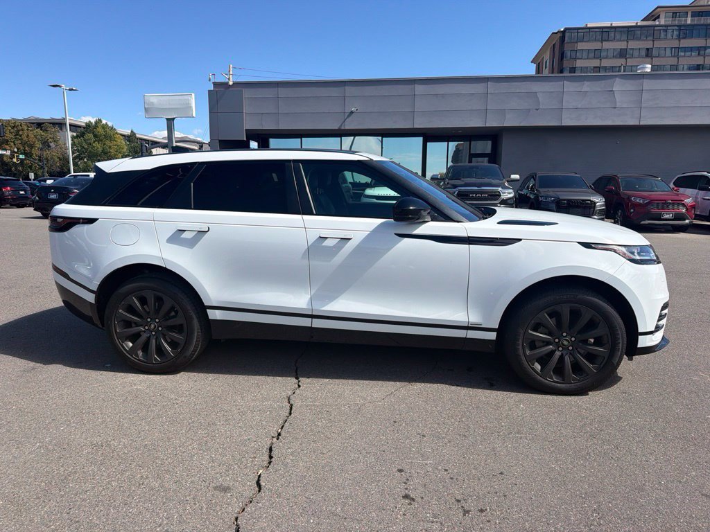 Used 2020 Land Rover Range Rover Velar R-Dynamic S AWD/4WD image 5