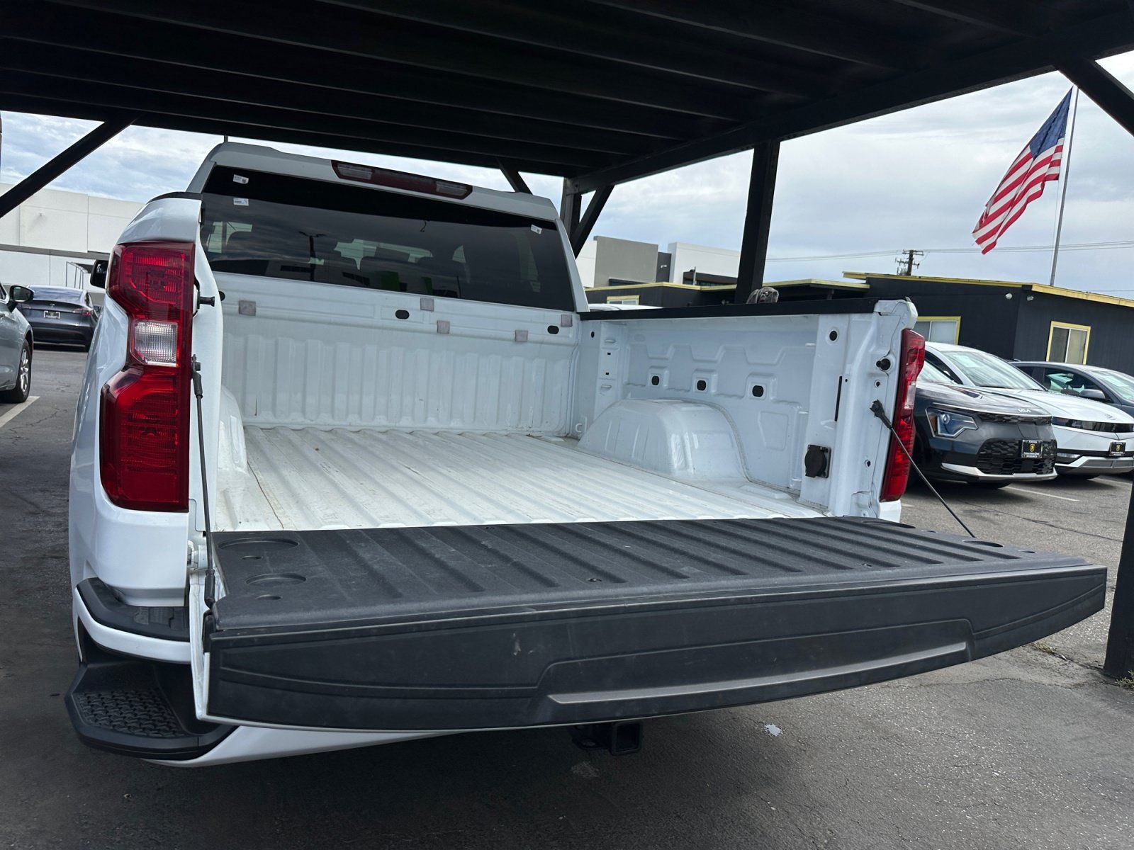 Used 2025 Chevrolet Silverado 1500 Custom RWD image 25