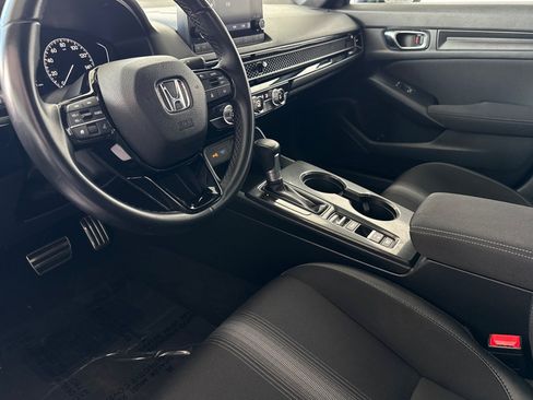Used 2024 Honda Civic Sport image 4