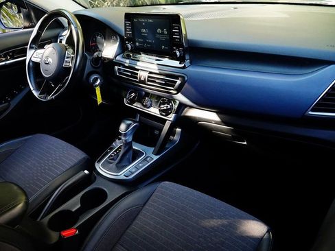 Used 2021 Kia Seltos S image 10