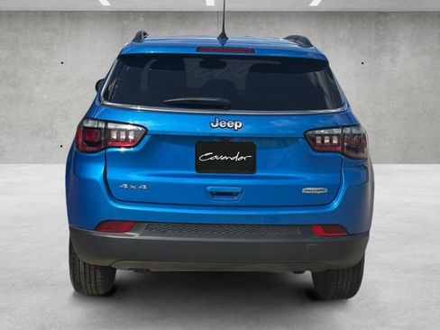 Used 2024 Jeep Compass Latitude AWD/4WD image 16