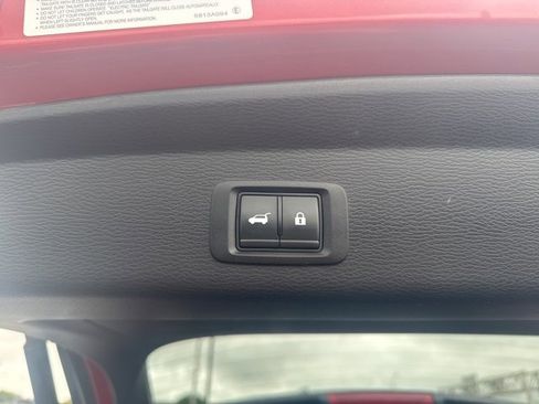 Used 2024 Mitsubishi Outlander FWD image 6